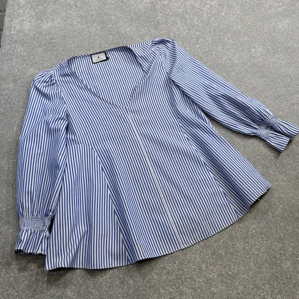Tuckernuck‎ Easton Smocked Ruffle Top Blue White Striped Puff XS Preppy Coastal